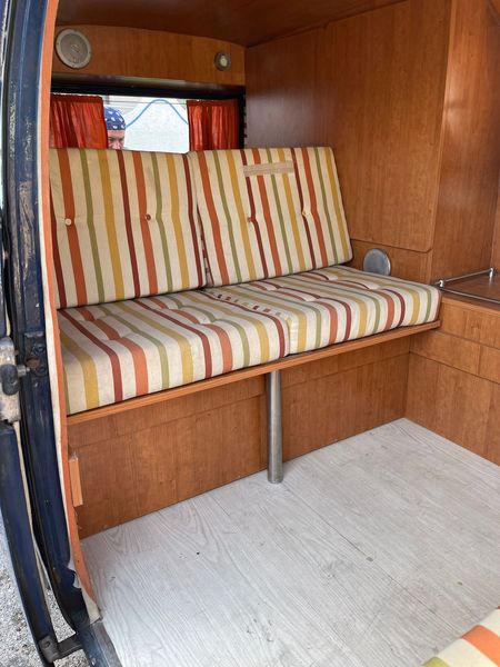 Volkswagen Passat Variant Van • 1971 • 90,000 km 7