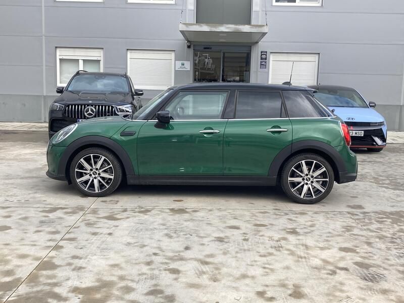MINI Cooper Coupe • 2021 • 7,600 km 2
