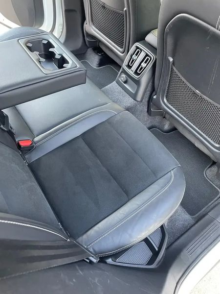 Volvo XC40 • 2022 • 39,000 km 4