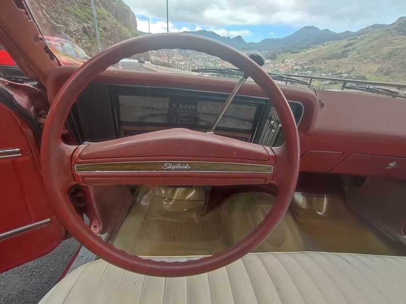 Buick Skylark • 1976 • 110,000 km 3