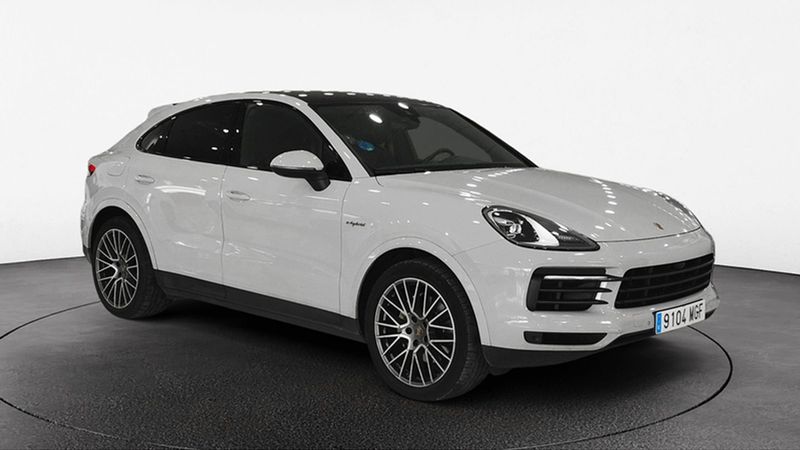 Porsche Cayenne • 2023 • 74,513 km 2