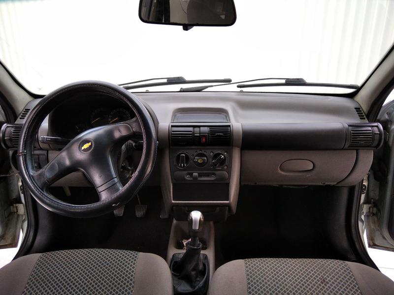 Chevrolet Classic • 2011 • 79,760 km 9