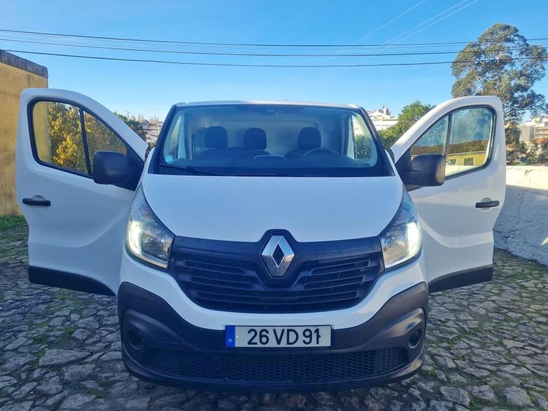 Renault Scénic • 2018 • 108,000 km 1