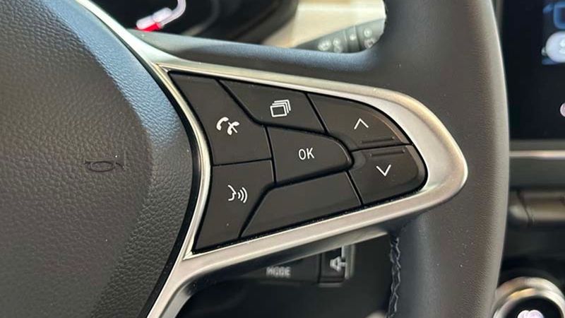 Renault Clio • 2023 • 5,750 km 16