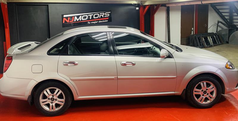 Chevrolet Optra • 2011 • 127,000 km 1
