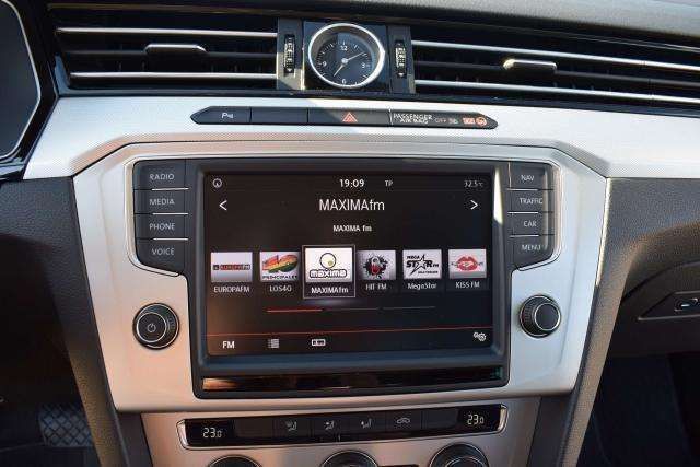 Volkswagen Passat • 2016 • 212,000 km 15