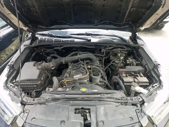 Toyota Hilux • 2018 • 50,000 km 4