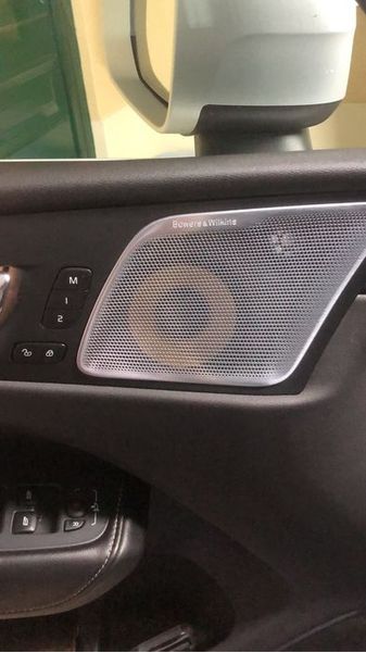 Volvo XC60 • 2018 • 52,000 km 6