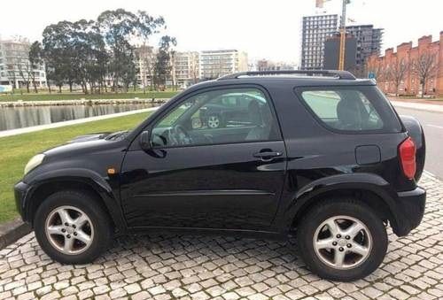 Toyota RAV4 • 2001 • 232,000 km 4