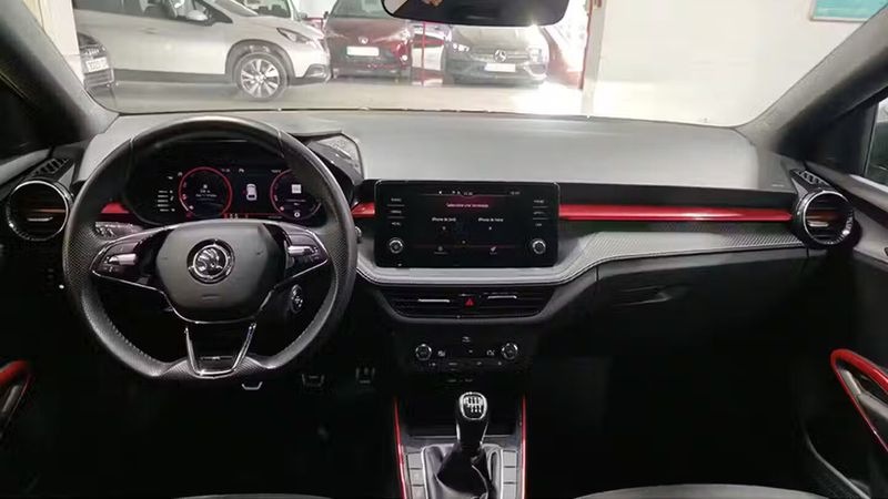 Škoda Fabia • 2022 • 67,247 km 8