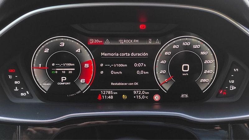 Audi Q3 • 2023 • 12,679 km 19