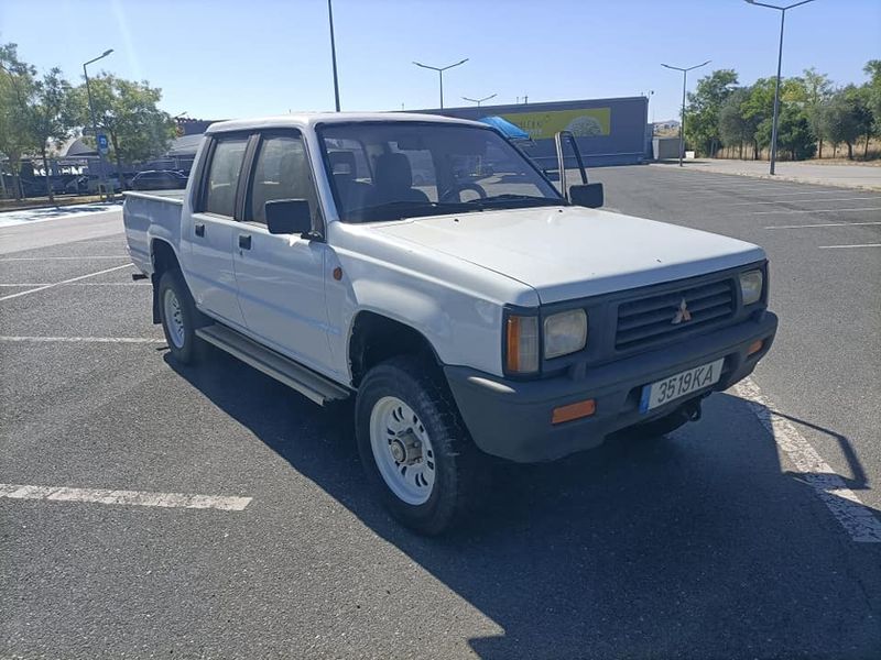 Mitsubishi L200 • 1993 • 320,000 km 3
