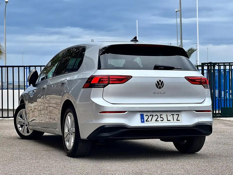 Volkswagen Golf • 2020 • 40,000 km 4