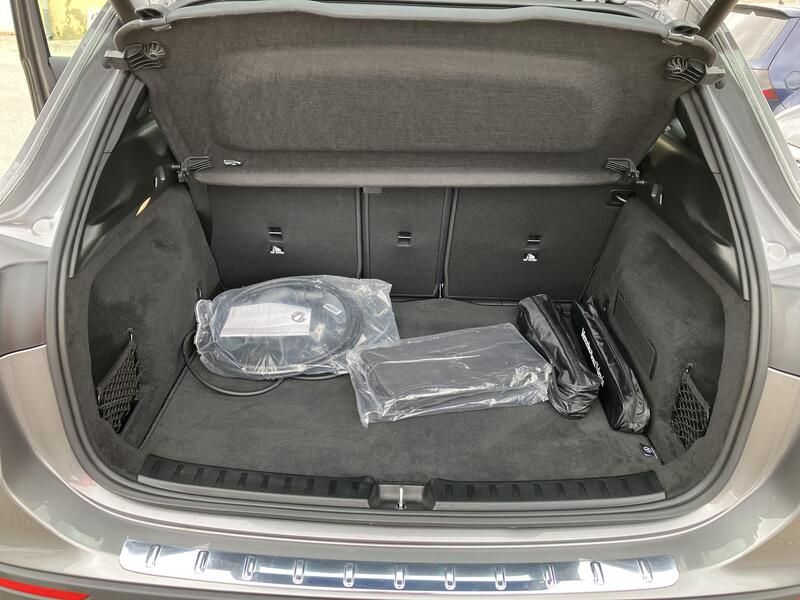 Mercedes-Benz GLA • 2022 • 12,076 km 26