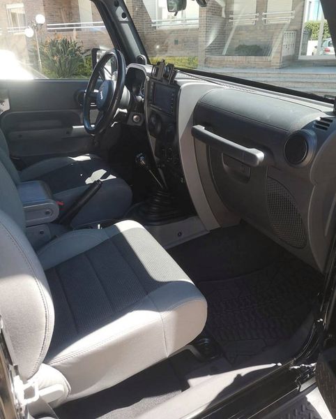 Jeep Wrangler • 2007 • 299,999 km 3