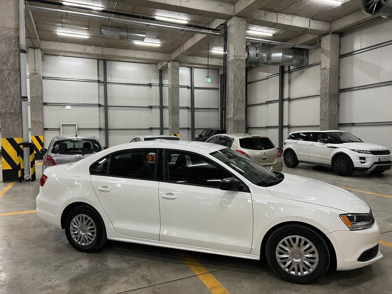 Volkswagen Jetta • 2013 • 140,000 km 8