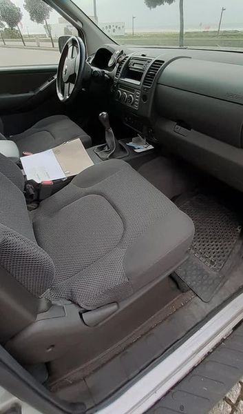 Nissan Navara • 2005 • 57,000 km 3