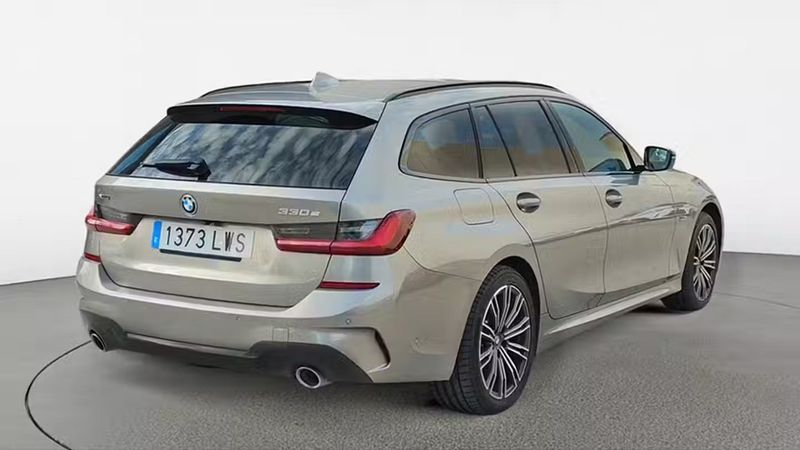 BMW 3 Series • 2022 • 49,822 km 10