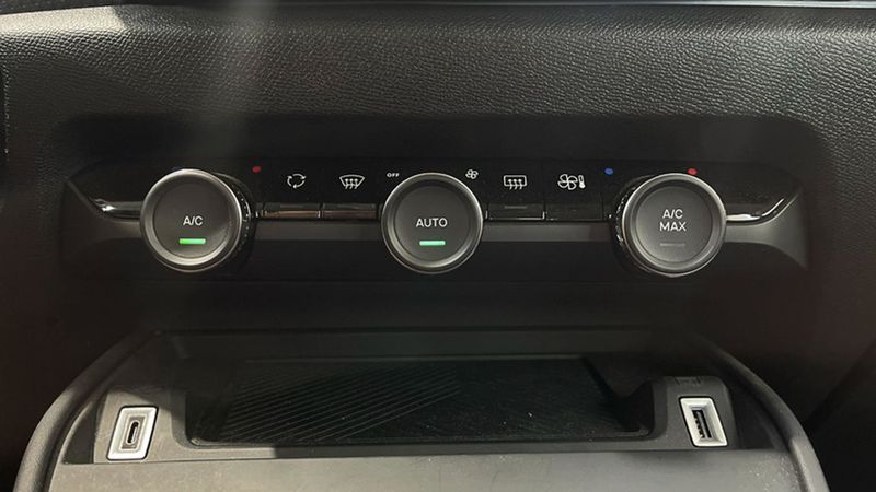 Citroën C4 • 2022 • 8,600 km 23