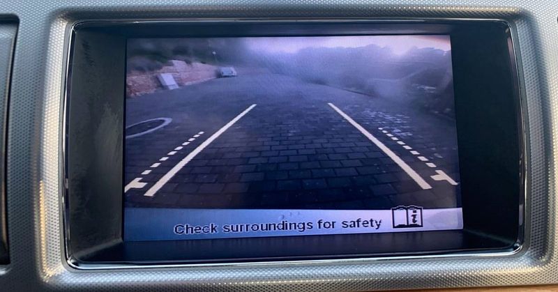 Jaguar XF • 2012 • 243,000 km 5