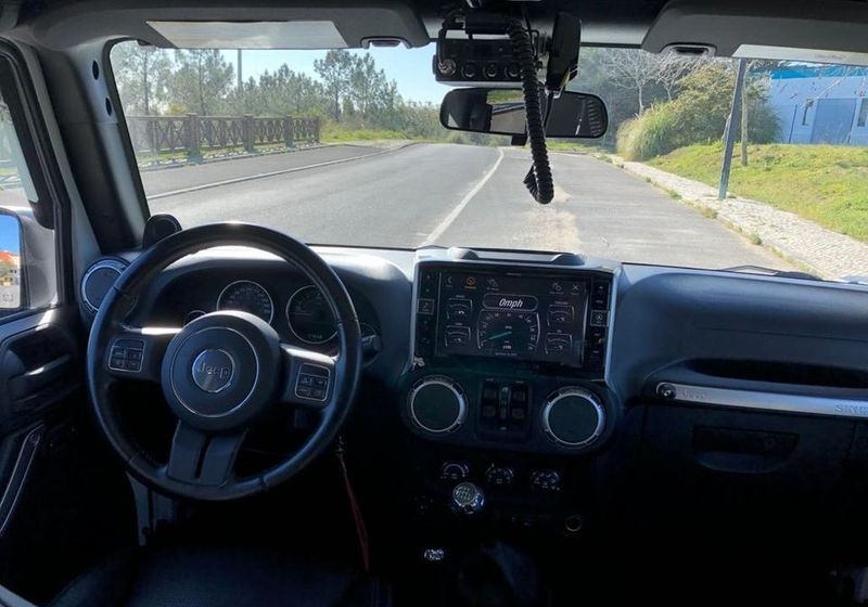 Jeep Wrangler • 2011 • 90,000 km 4