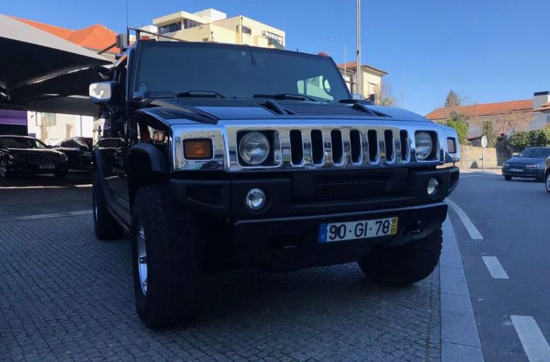 Hummer H2 • 2005 • 113,000 km 1