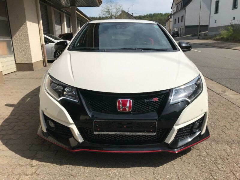 Honda Civic • 2016 • 91,061 km 12