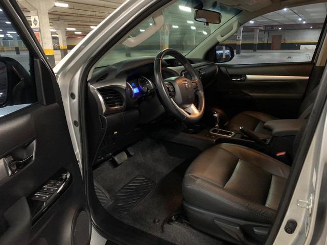 Toyota Hilux • 2017 • 55,000 km 3