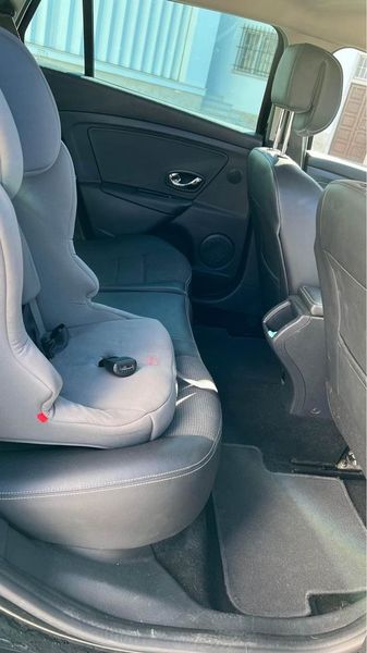 Renault Mégane • 2013 • 60,000 km 7