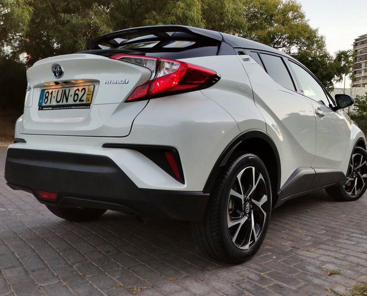 Toyota C-HR • 2018 • 30,000 km 2