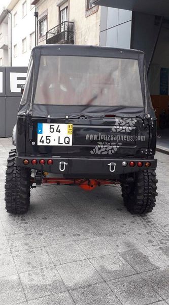 Suzuki Samurai • 2007 • 4,999 km 2