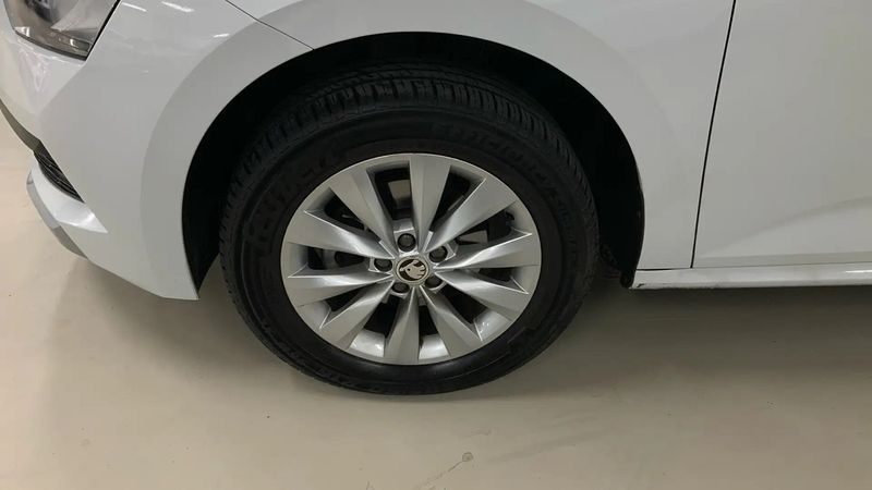 Škoda Rapid Spaceback • 2021 • 78,200 km 4