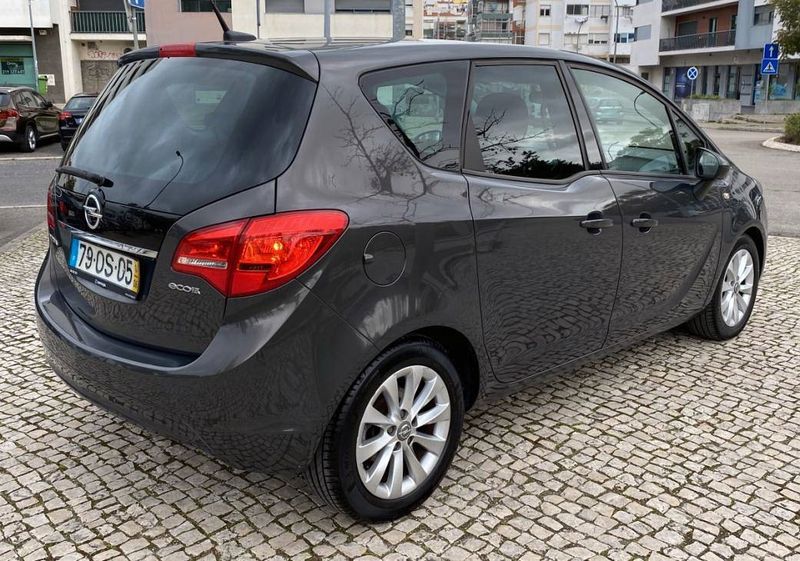 Opel Meriva • 2014 • 200,000 km 2