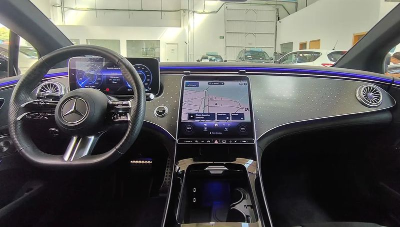 Mercedes-Benz E • 2023 • 37,381 km 6