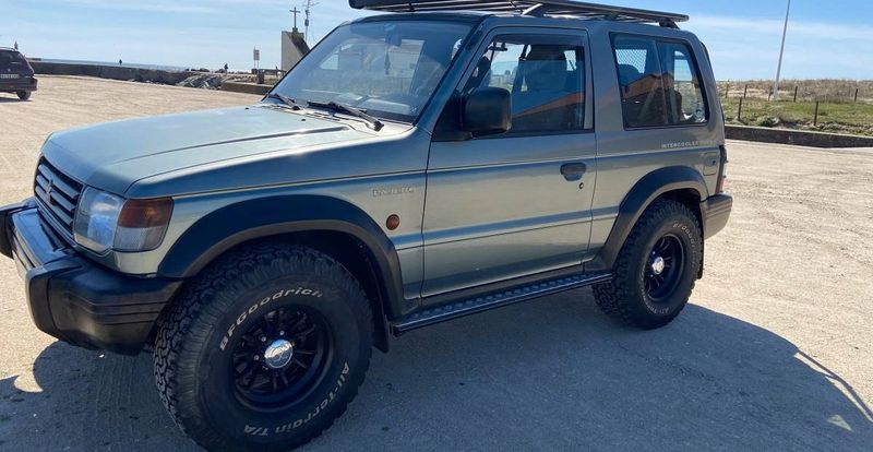 Mitsubishi Pajero • 1995 • 200,000 km 1