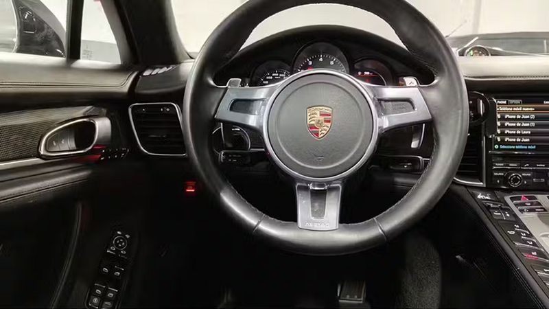 Porsche Panamera • 2012 • 104,555 km 11