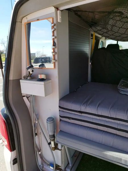 Volkswagen California • 2013 • 148,000 km 6