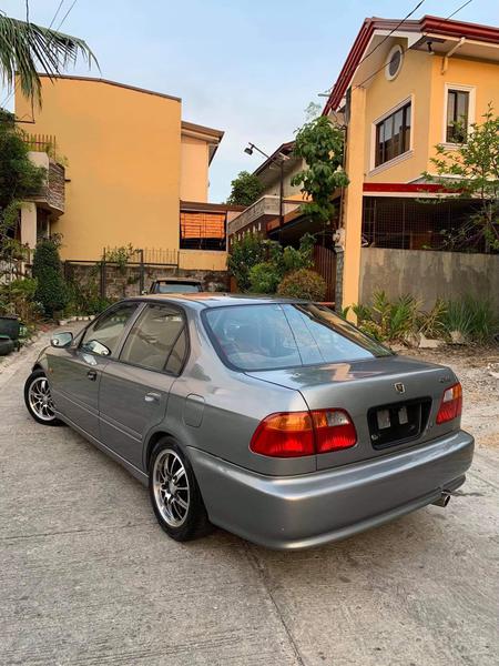 Honda Civic • 1999 • 250,000 km 2