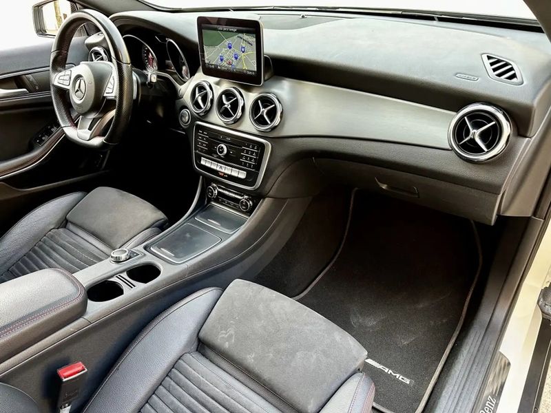 Mercedes-Benz GLA-Class • 2019 • 119,000 km 8