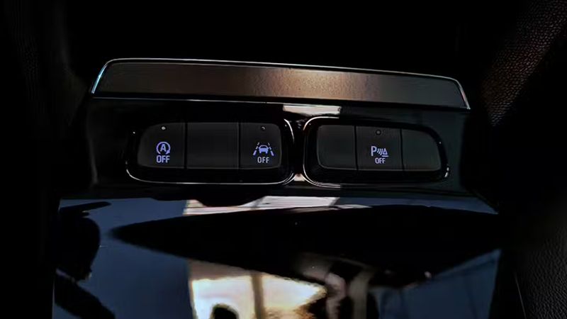 Opel Mokka • 2023 • 23,142 km 8