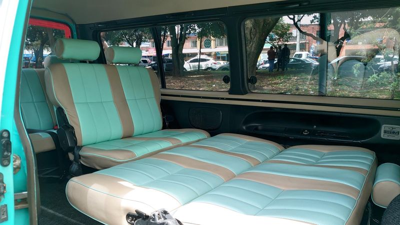 Hyundai H1 Bus • 1996 • 34,000 km 2