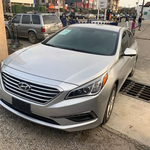 Hyundai Sonata • 2015 • 89,671 km 1
