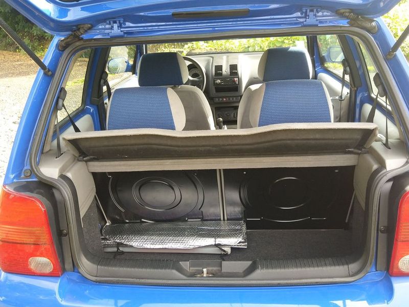 Volkswagen Polo • 1999 • 125,000 km 2