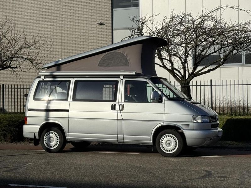 Volkswagen California • 2002 • 315,000 km 2