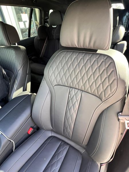 BMW X7 • 2023 • 3,500 km 9