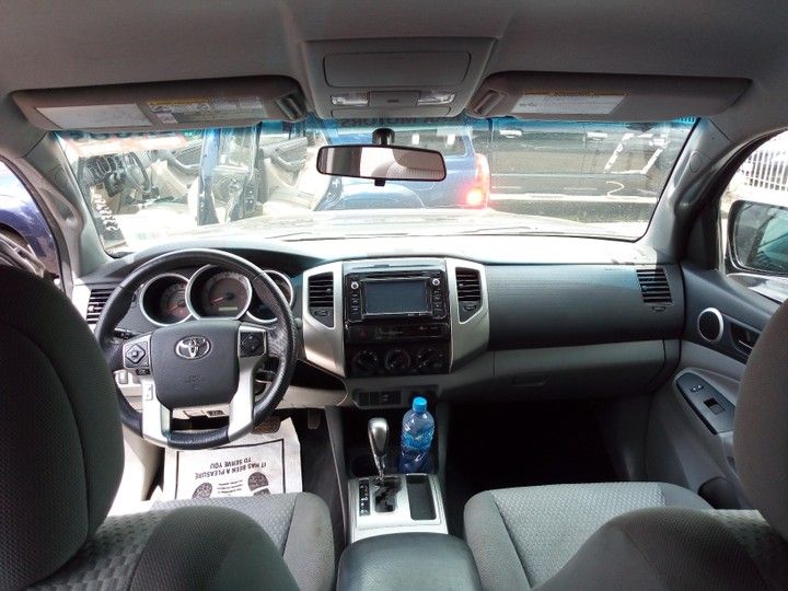 Toyota Tacoma • 2017 • 32 km 2