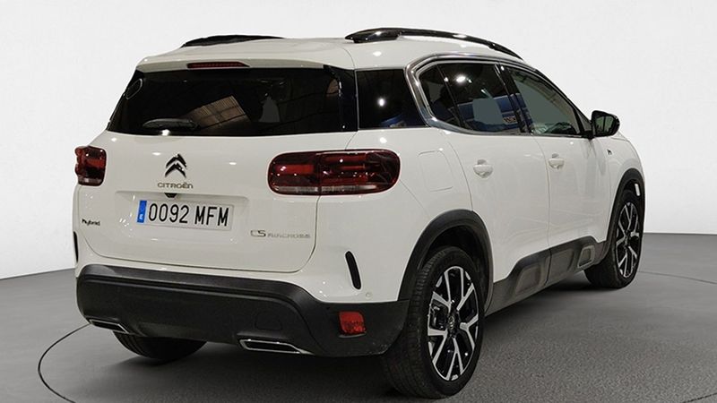Citroën C5 • 2023 • 3,817 km 3