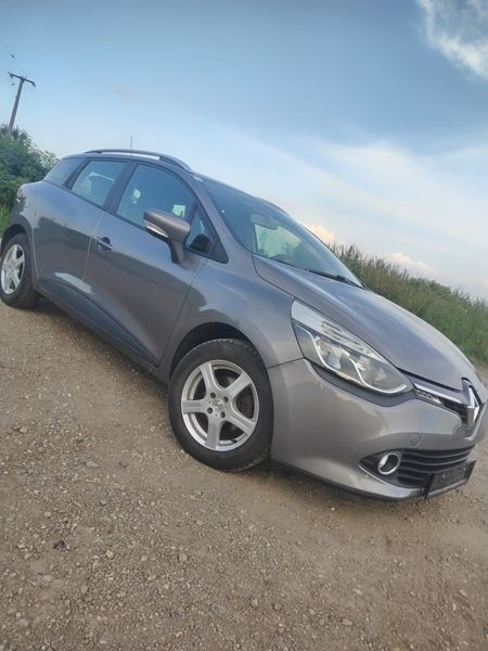Renault Clio Grandtour • 2013 • 121,900 km 8