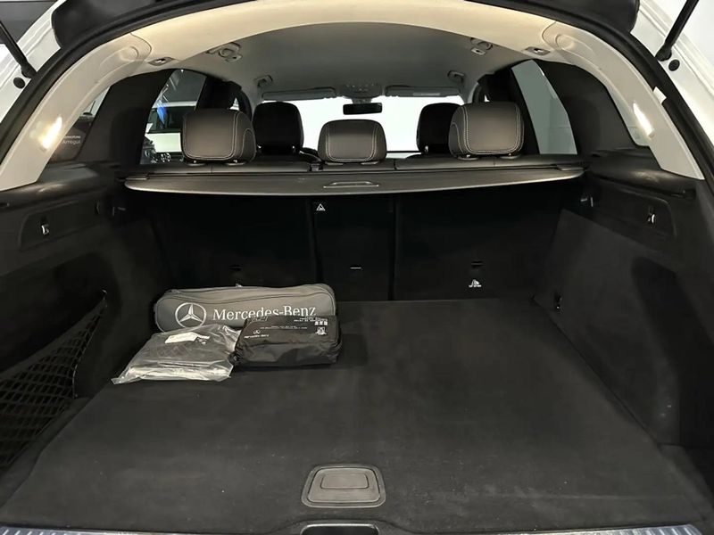 Mercedes-Benz GLC • 2020 • 80,300 km 9