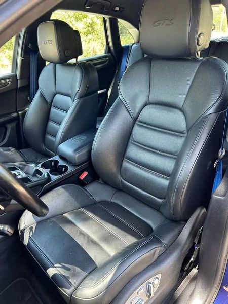 Porsche Macan • 2021 • 150,000 km 21